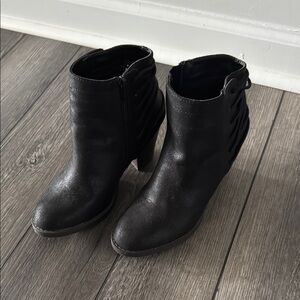 Candies Black Ankle Boots size 6
